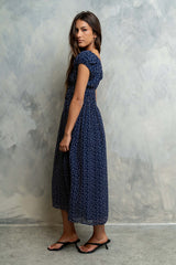 Kaelyn Floral Midi Dress in Midnight