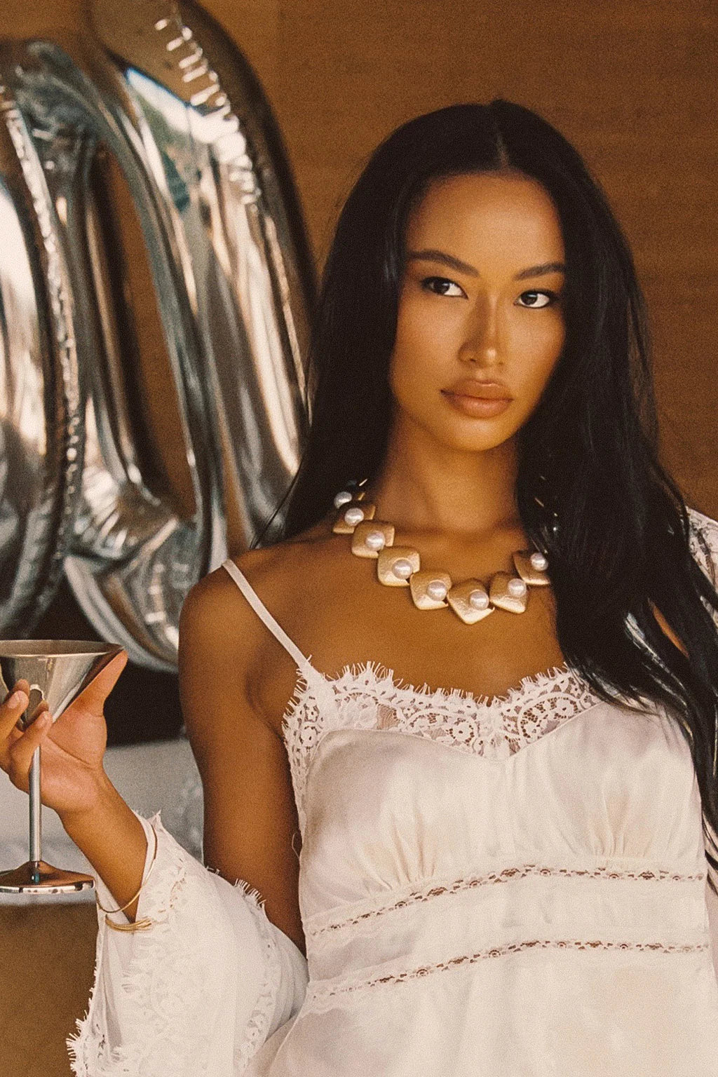 Bloom Pearl Choker