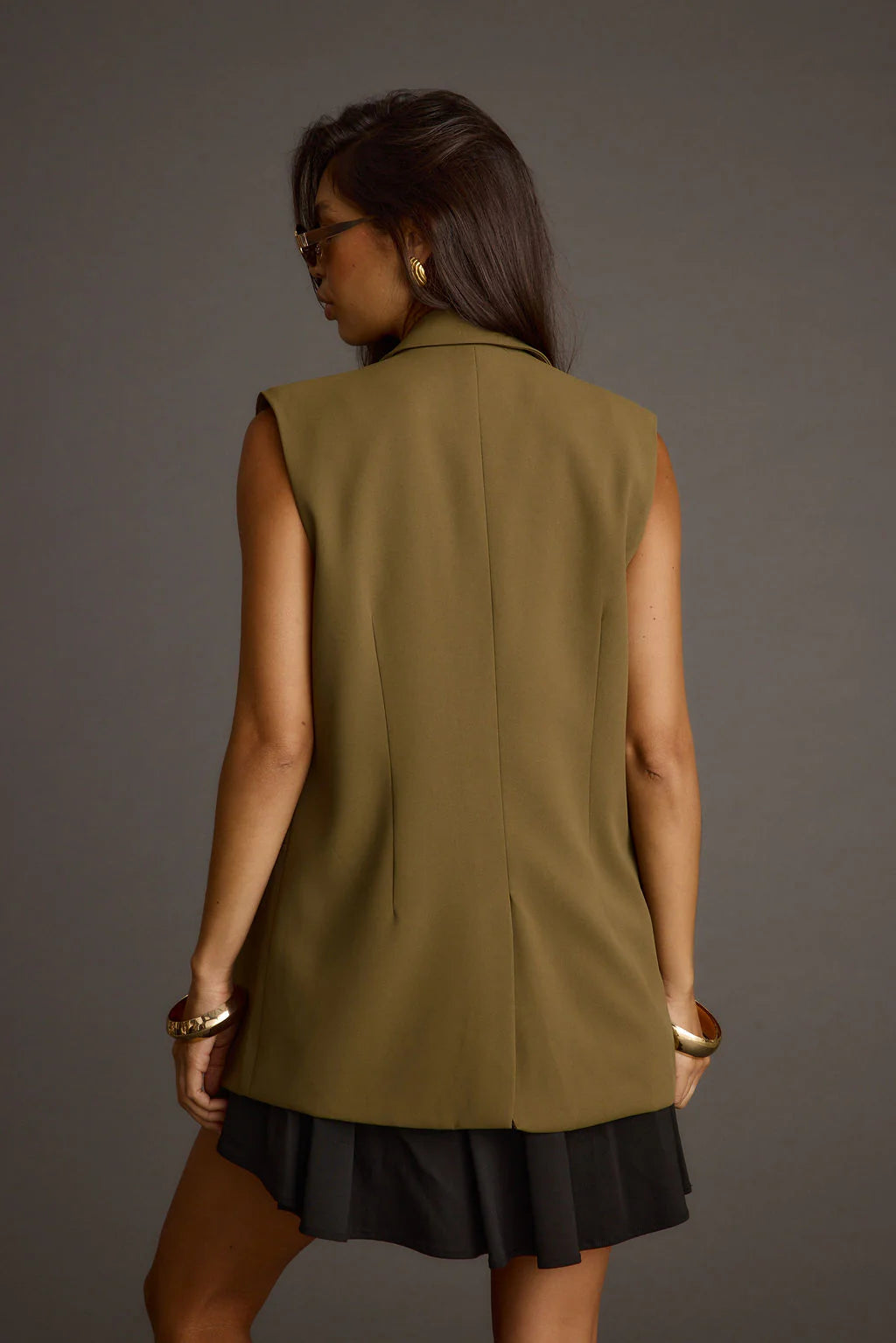 Marlowe Olive Sleeveless Blazer