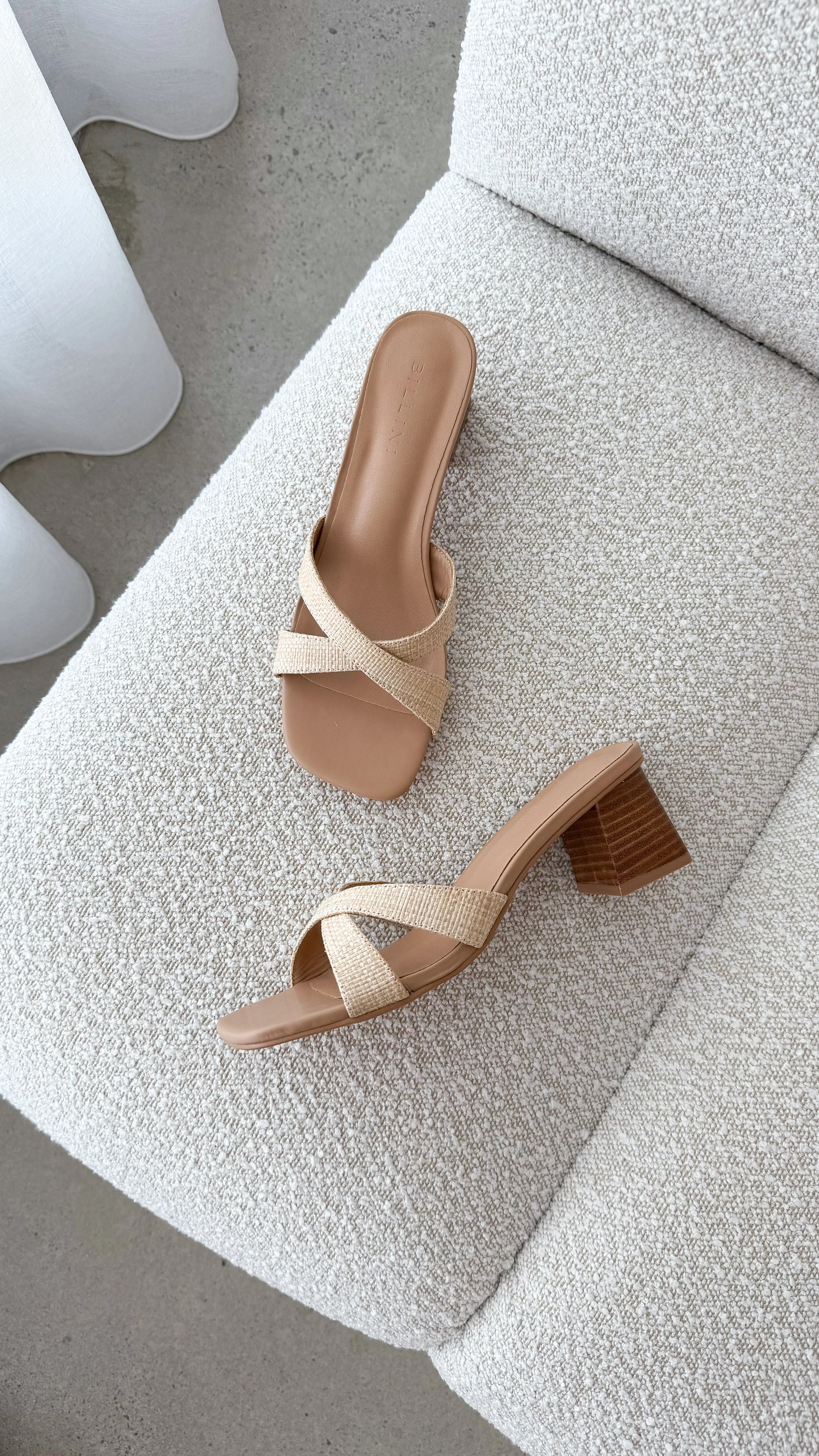 Wila Heel - Natural Raffia