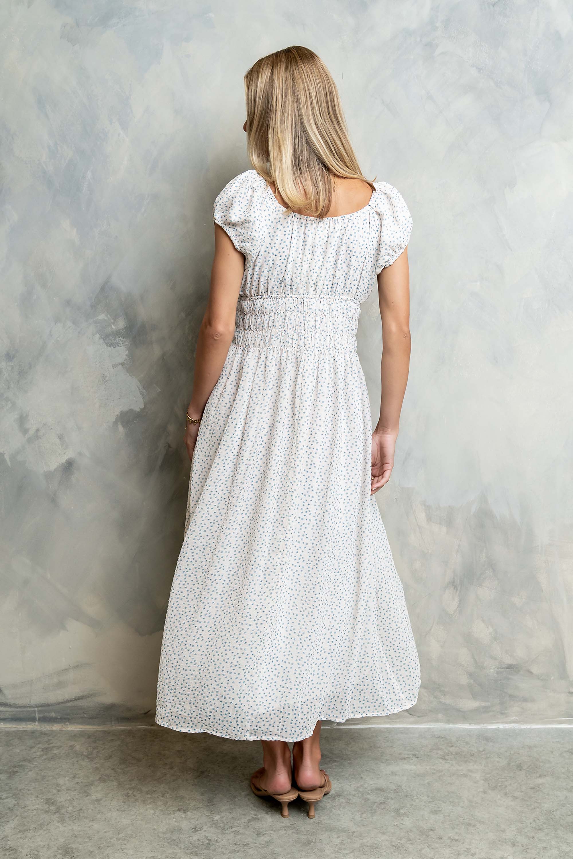 Kaelyn Floral Midi Dress in Ivory